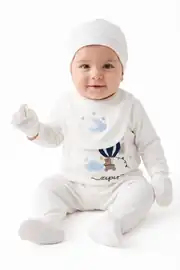 Erkek Bebek Naturel %100 Pamuk Ekru Laci Uçan Balon Nakışlı 5 Parça Hastane Çıkış Seti 1